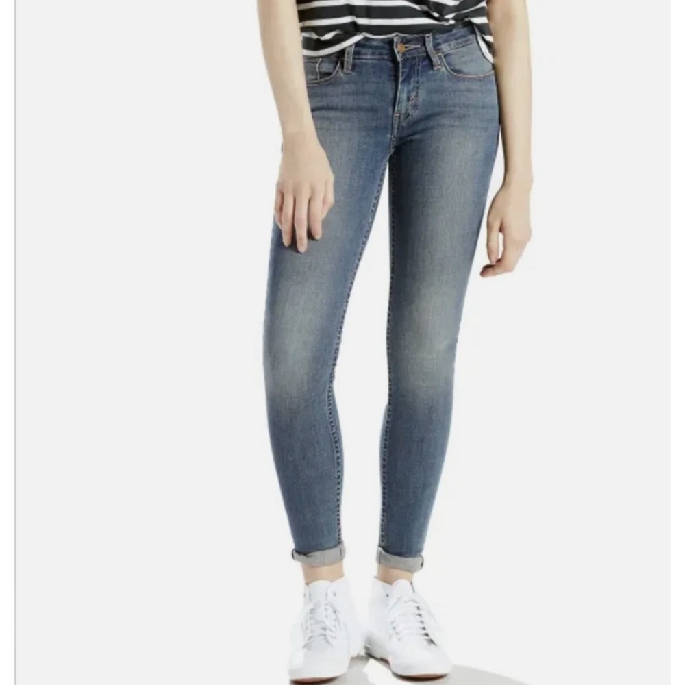 Levi’s Super Skinny Blue Jeans Size 29
